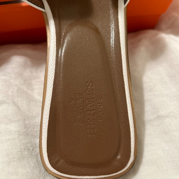 Hermes sandals - Picture 3 of 11